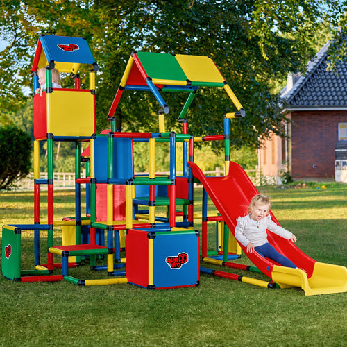 Kletterparkour + 2x Kletterpyramide + Upgrade Kit + Plattenset S + 1x Plattenset XXL + Modularrutsche